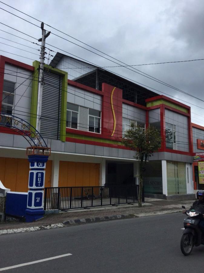Sentro Hotel Wonosobo Esterno foto
