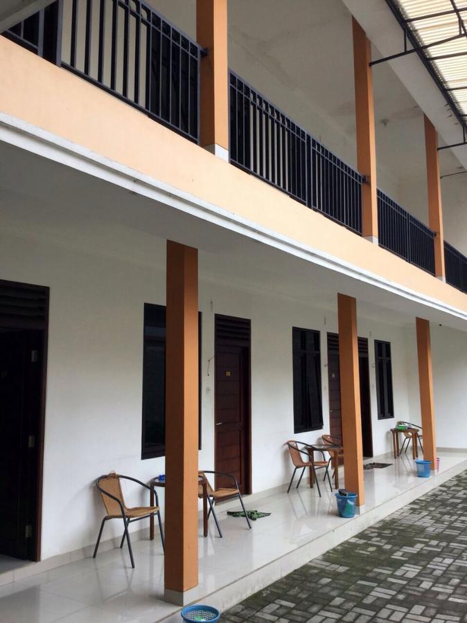 Sentro Hotel Wonosobo Esterno foto